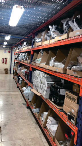 Dubai Overseas Warehouse Real Scene